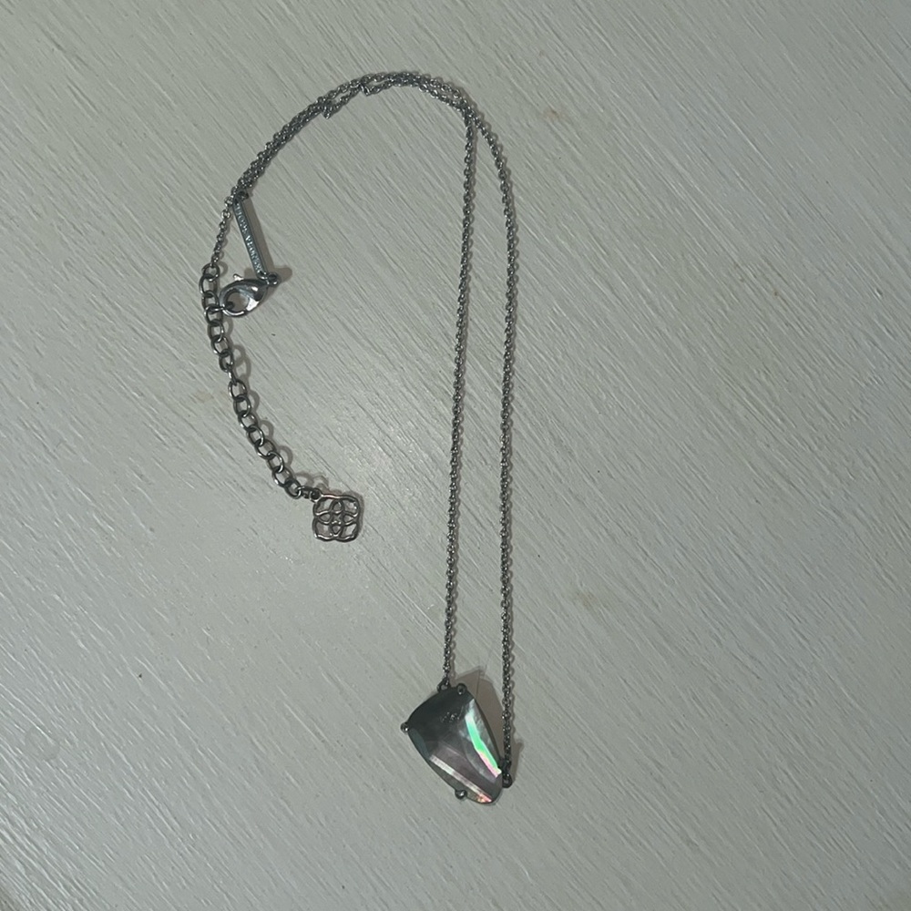 Kendra Scott Necklace